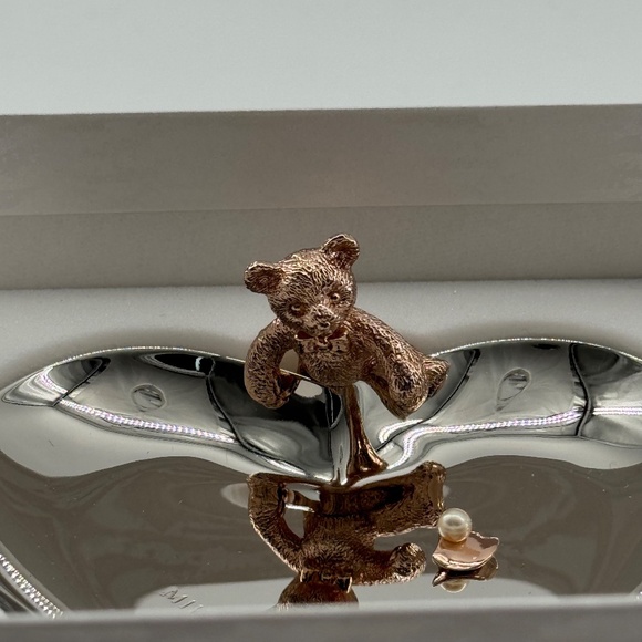 Mikimoto - Picture 5 of 10